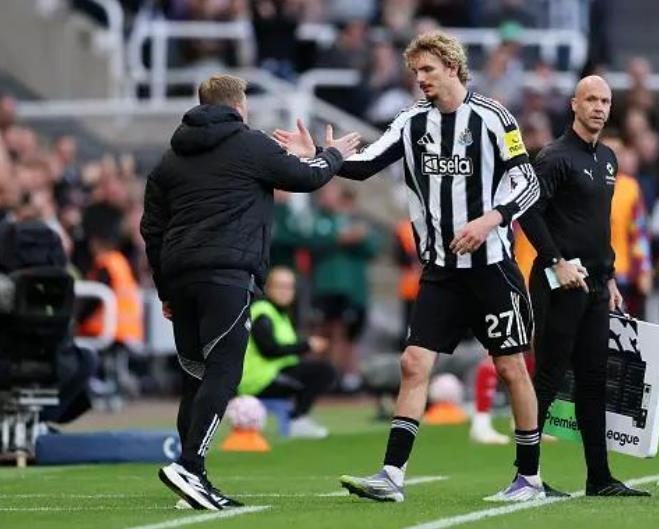 EoAi, 从斯图加特 EoAi, 从斯图加特