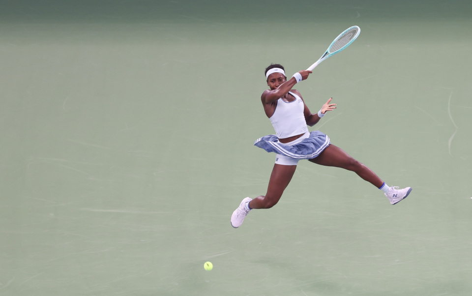 pTw, 新华社记者 pTw, 新华社记者